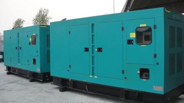 漯河二手康明斯400kw大型柴油发电机组