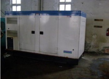 漯河二手康明斯150kw大型柴油发电机组