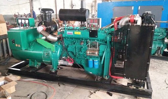 漯河郾城二手潍柴500kw大型柴油发电机组